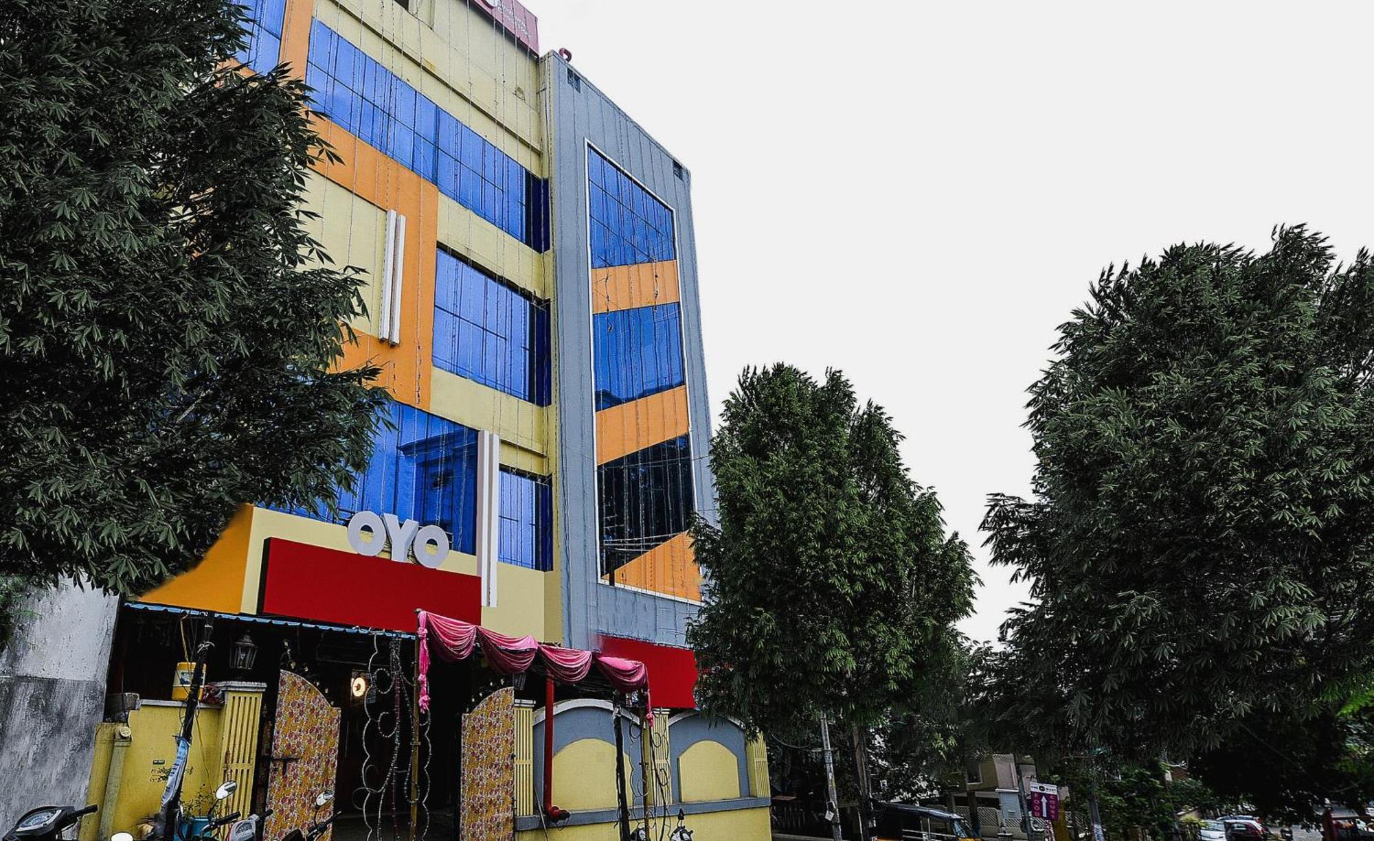 Hotel O Sindhura Guest House Raspari Palao Exterior photo