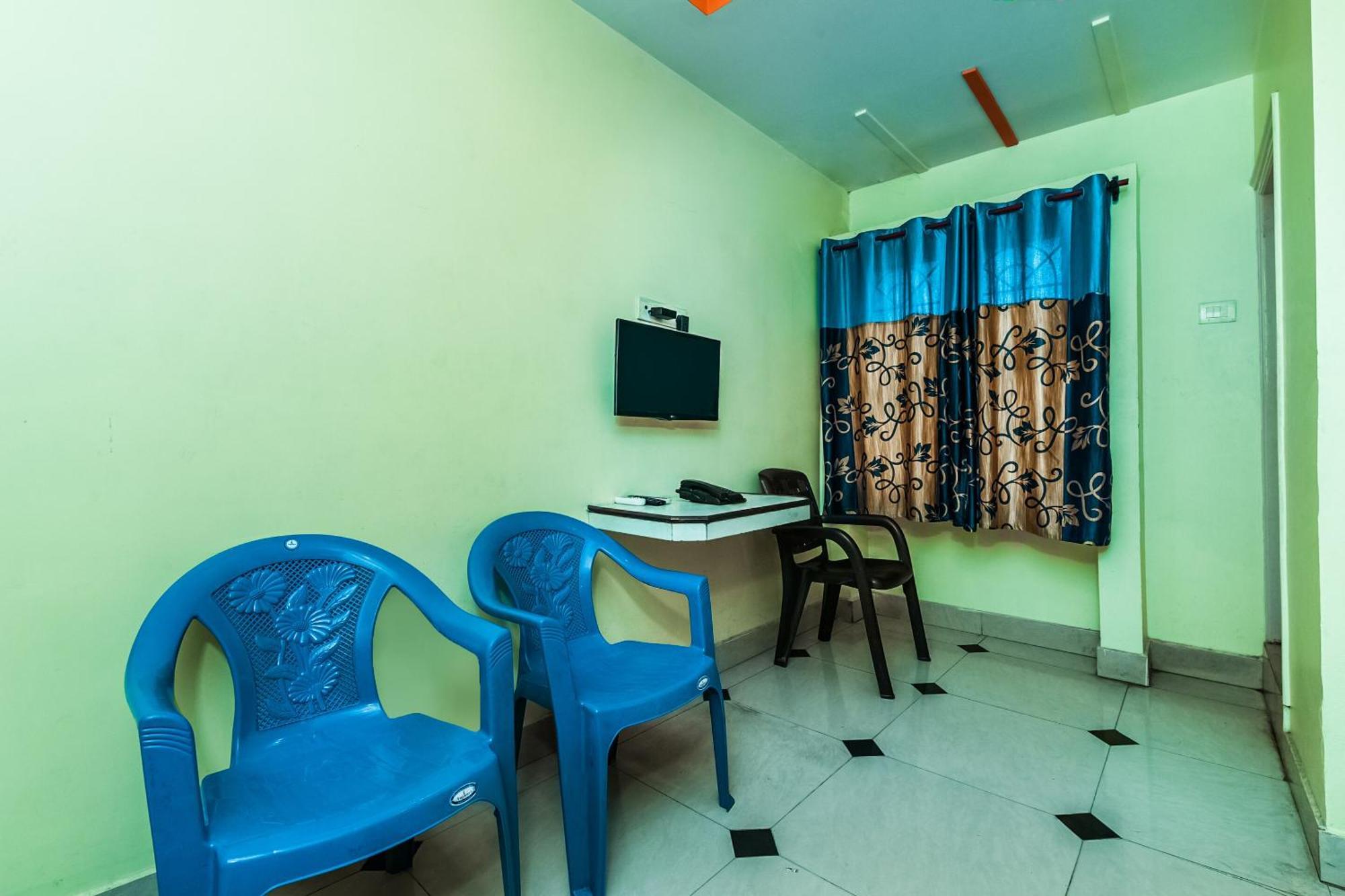 Hotel O Sindhura Guest House Raspari Palao Exterior photo