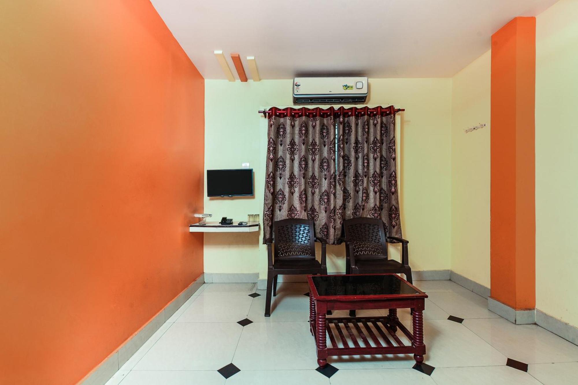 Hotel O Sindhura Guest House Raspari Palao Exterior photo